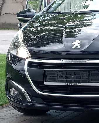 Peugeot 208 cena 24900 przebieg: 139000, rok produkcji 2015 z Limanowa małe 277